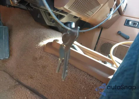 1993 Dodge Dakota z USA, uszkodzony, nr VIN 1B7GG26X3PS229426